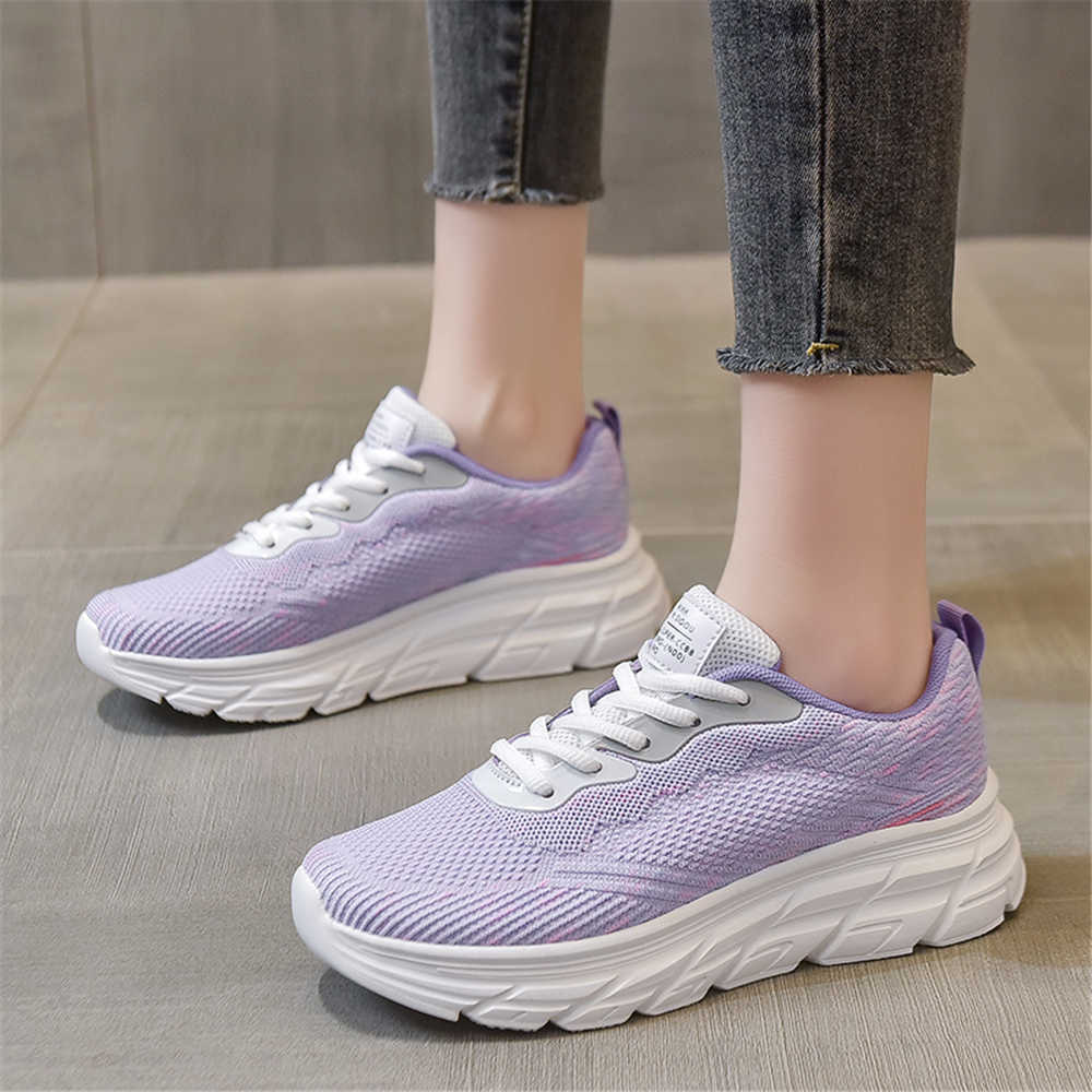 Luxury Lifestyle For Women - Baskets plates jaunes pour femmes sans