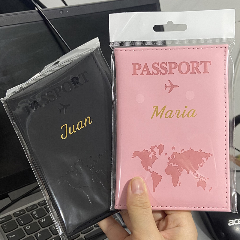 Nom de couleur or personnalisé - Leather Passport Cover avis et prix